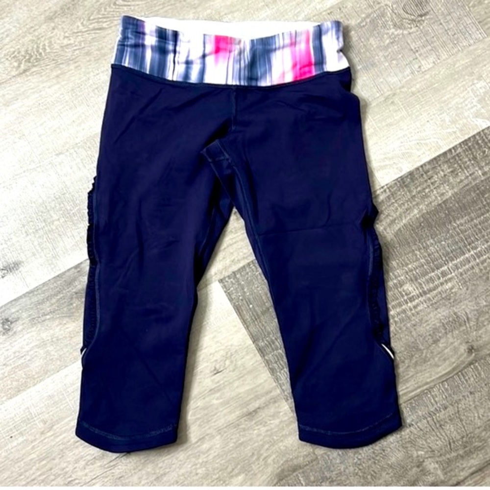 Lululemon Athetica Reflective Ruffled Cropped Leggings - Picture 8 of 12